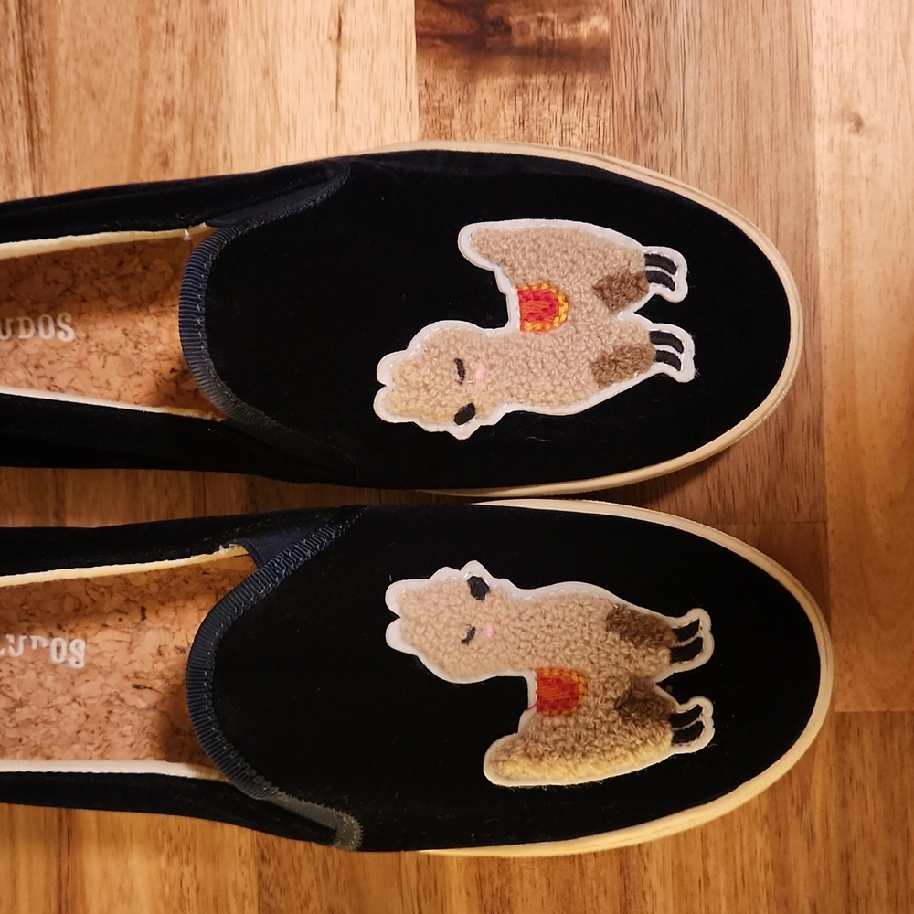 Soludos Llama slip on shoes